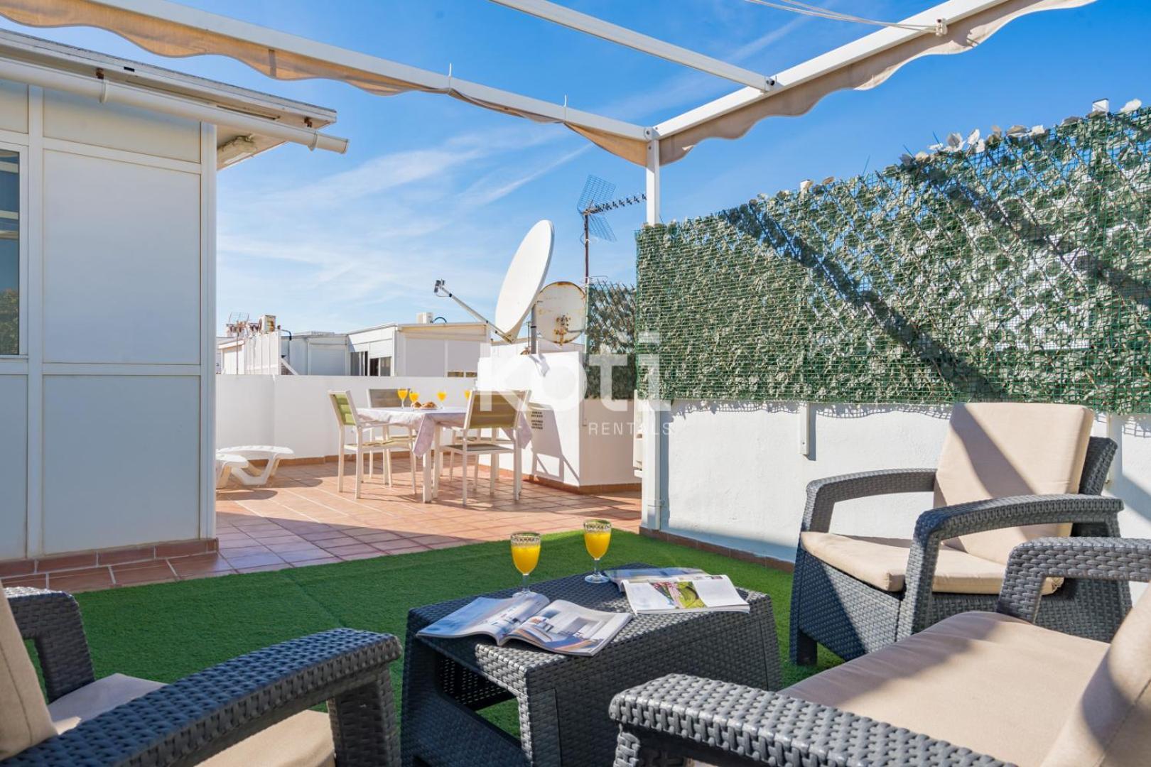 Koti Rentals - Atico Gamycol Fuengirola Bagian luar foto